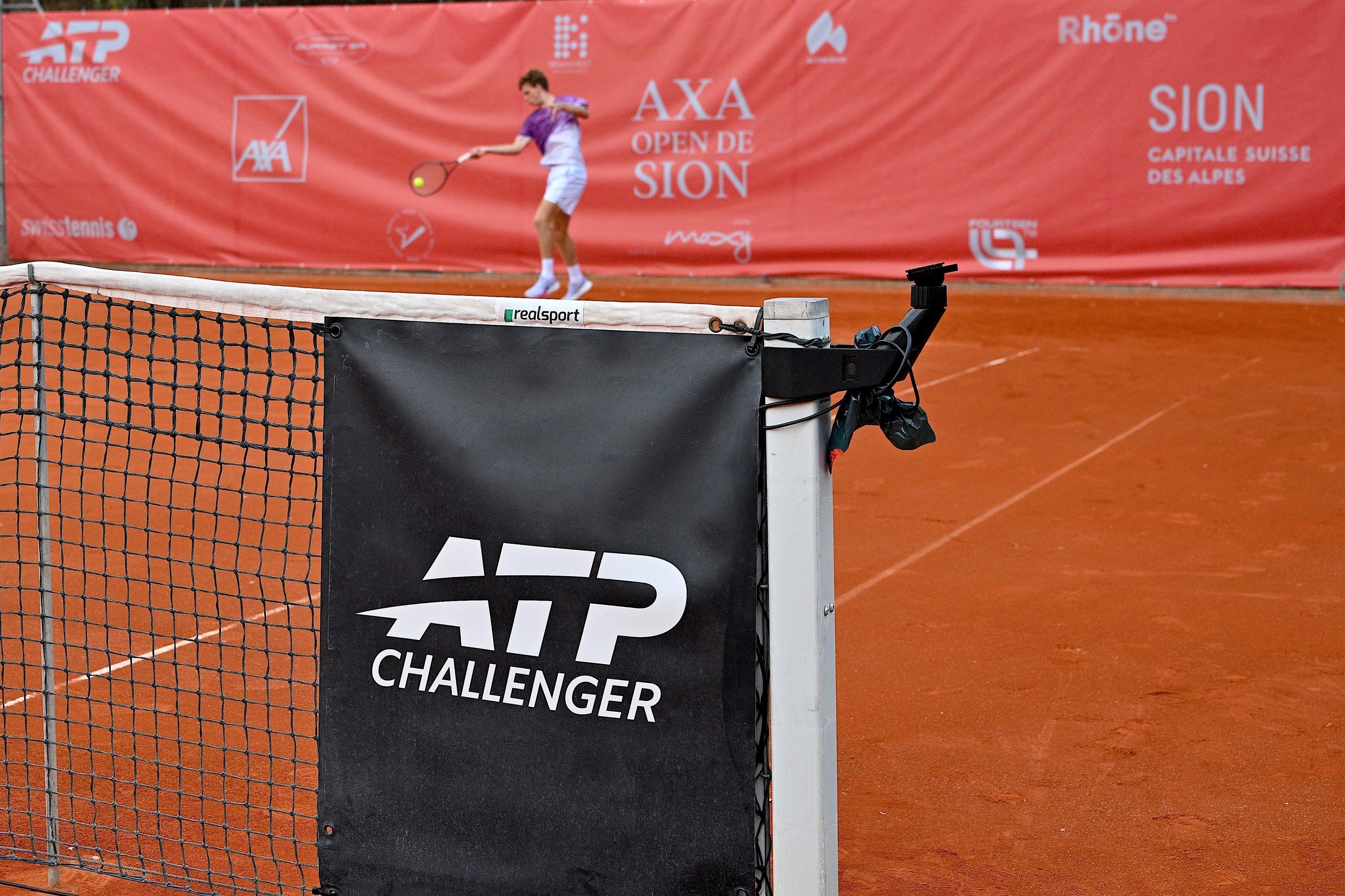 Day 1 at AXA Open de Sion — Let the Tennis Begin